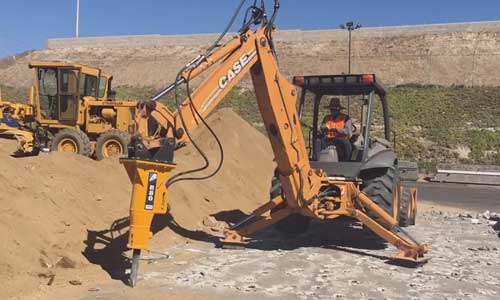 Retroexcavadoras en Tijuana